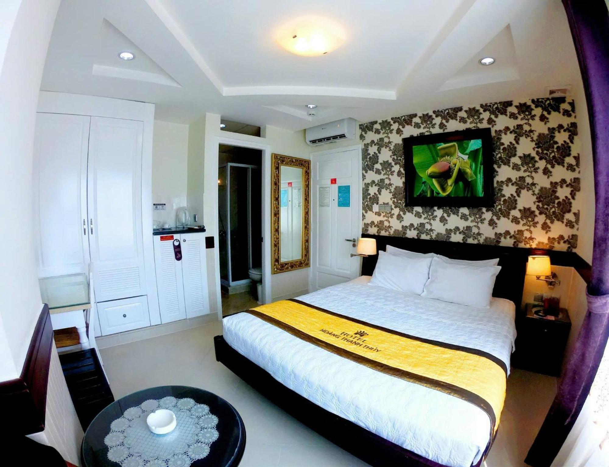 Hoang Thanh Thuy Airport Hotel 2 - Gan Am Thuc Dem Cho Hoang Hoa Tham Ho Şi Min Dış mekan fotoğraf