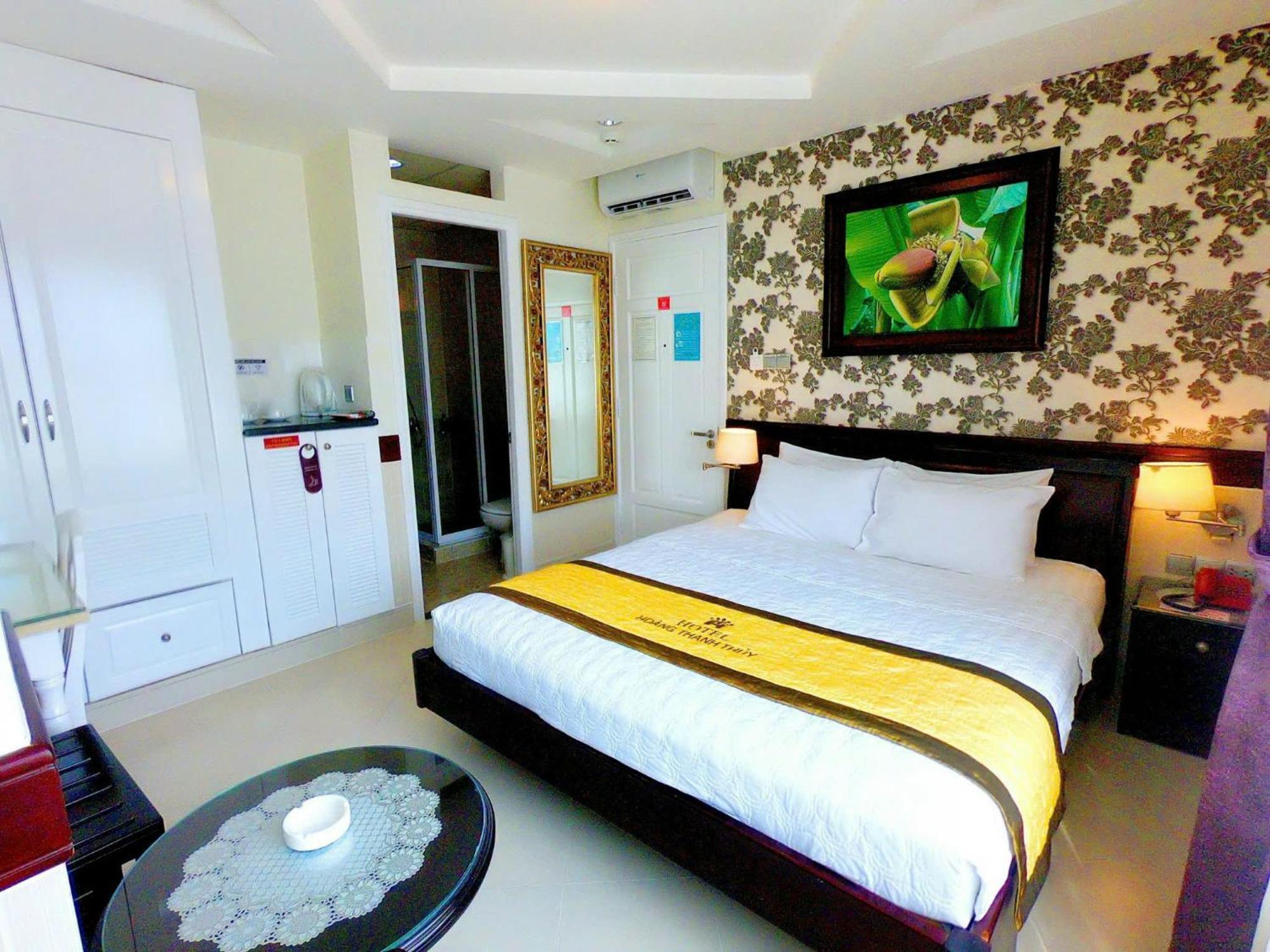 Hoang Thanh Thuy Airport Hotel 2 - Gan Am Thuc Dem Cho Hoang Hoa Tham Ho Şi Min Dış mekan fotoğraf