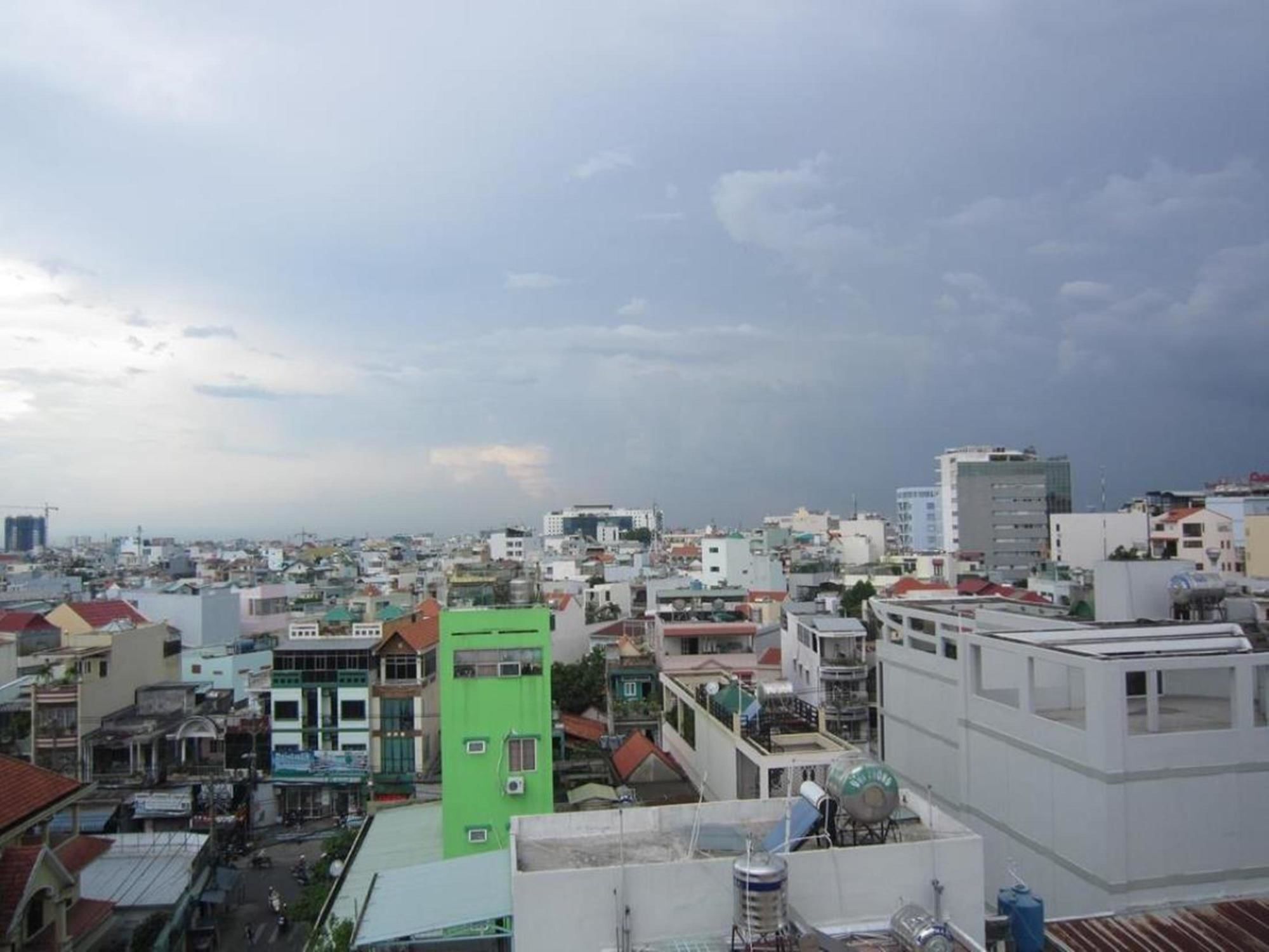 Hoang Thanh Thuy Airport Hotel 2 - Gan Am Thuc Dem Cho Hoang Hoa Tham Ho Şi Min Dış mekan fotoğraf