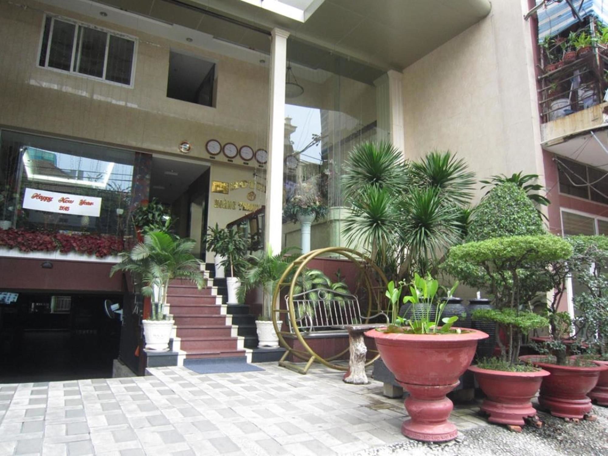 Hoang Thanh Thuy Airport Hotel 2 - Gan Am Thuc Dem Cho Hoang Hoa Tham Ho Şi Min Dış mekan fotoğraf