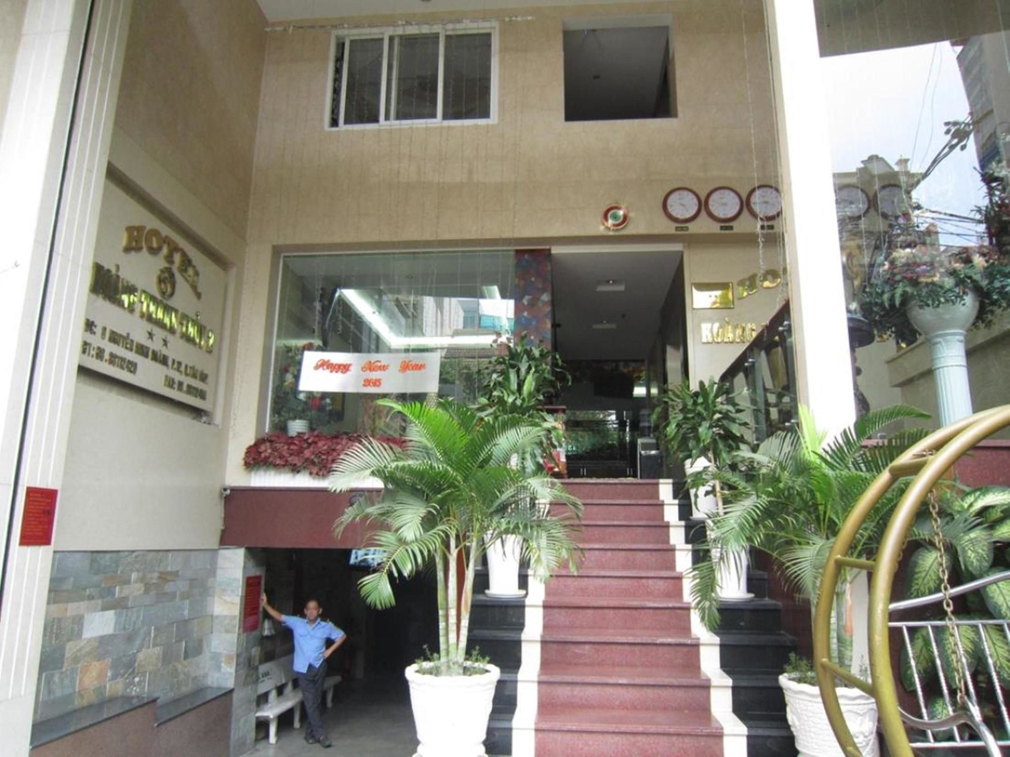 Hoang Thanh Thuy Airport Hotel 2 - Gan Am Thuc Dem Cho Hoang Hoa Tham Ho Şi Min Dış mekan fotoğraf